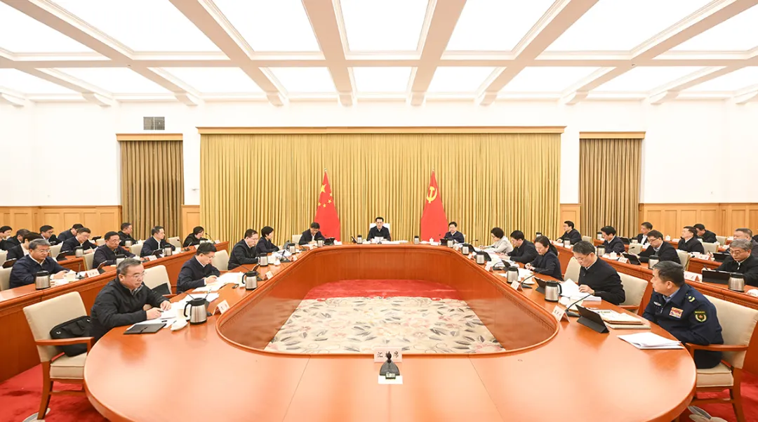 市委常委会举行扩大会议 传达学习贯彻中央经济工作会议精神 研究部署中央巡视反馈意见整改落实工作 市委书记袁家军主持并讲话